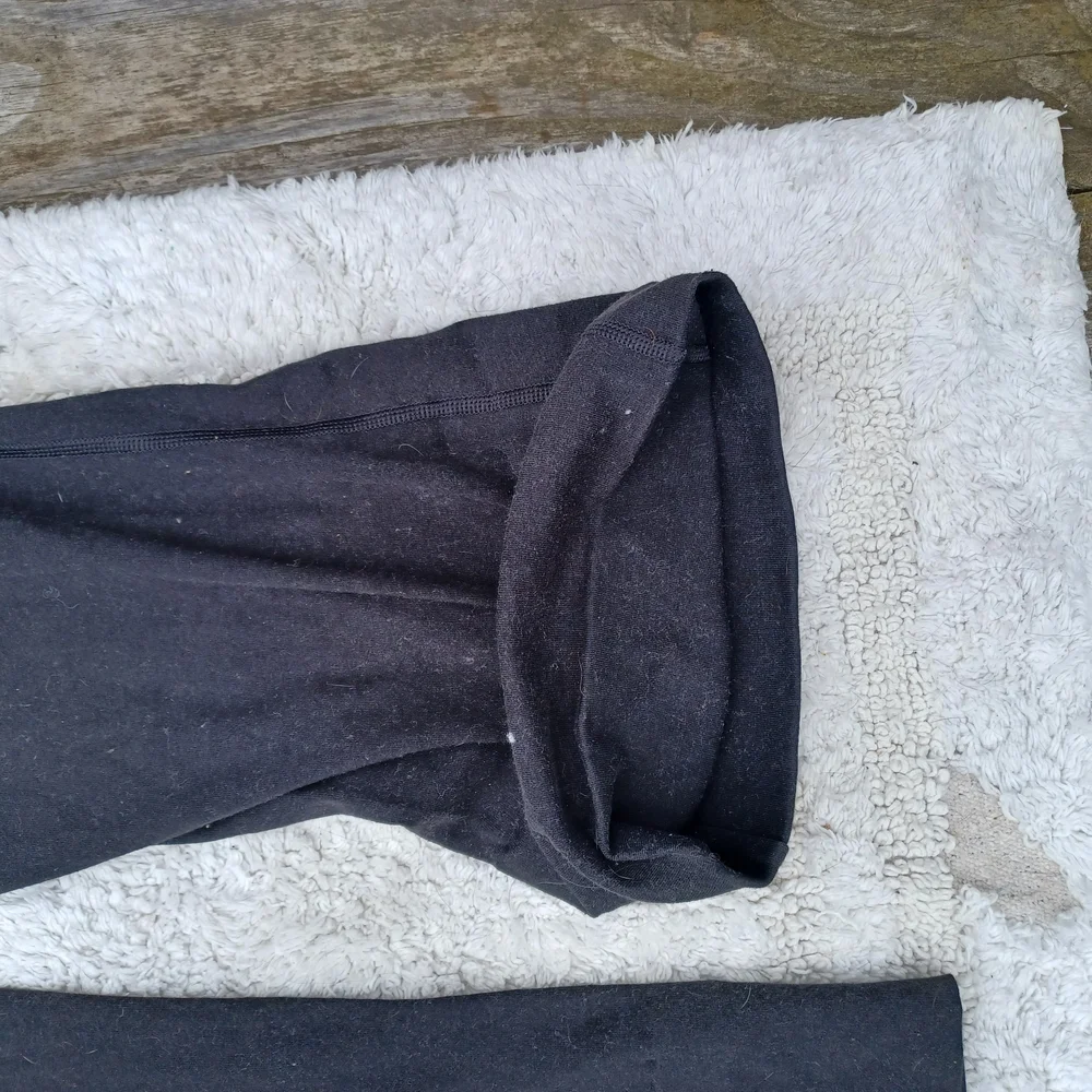 Black Leggings - Picture 1 of 5